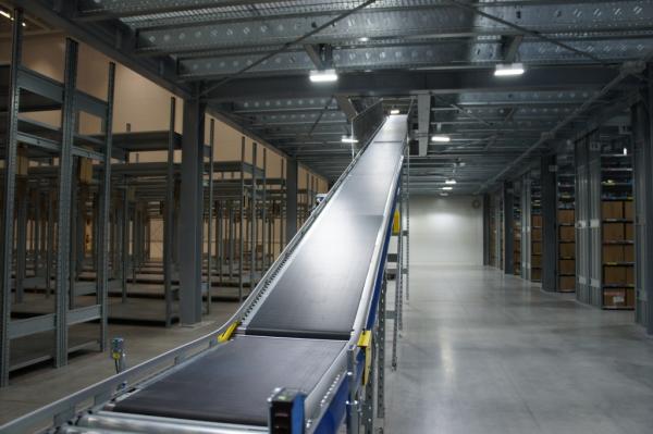 Резиновый ленточный конвейер для склада